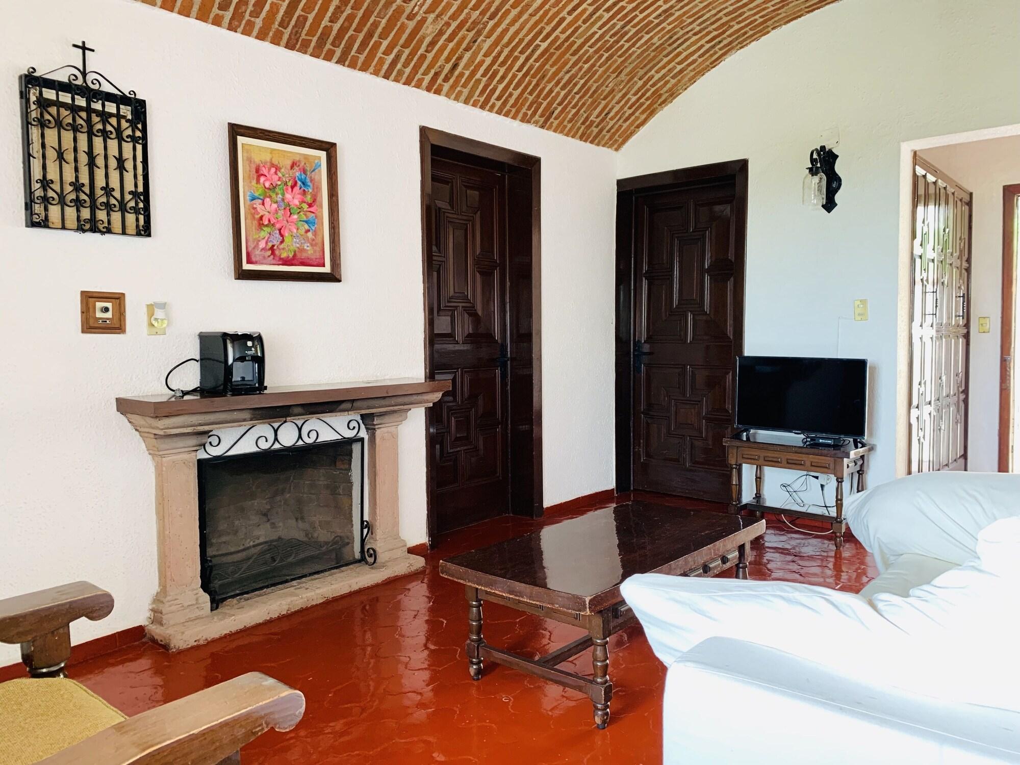 Hotel Posada La Ermita Сан Мигел де Аленде Екстериор снимка