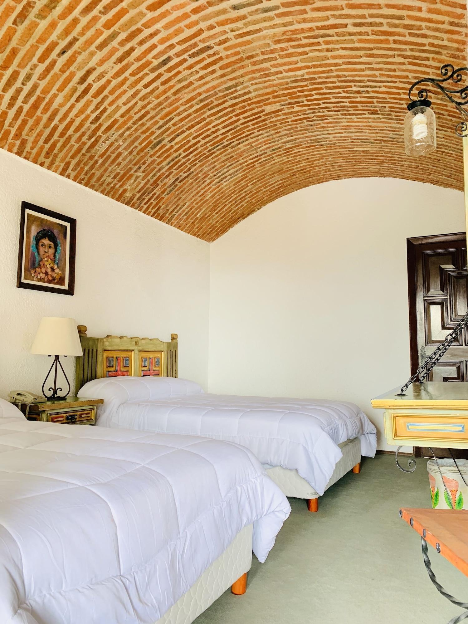 Hotel Posada La Ermita Сан Мигел де Аленде Екстериор снимка