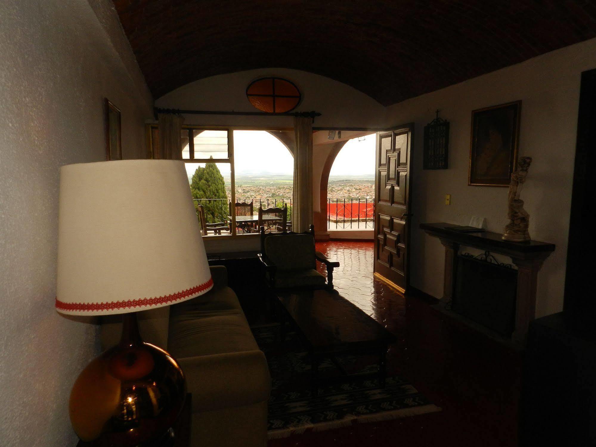 Hotel Posada La Ermita Сан Мигел де Аленде Екстериор снимка