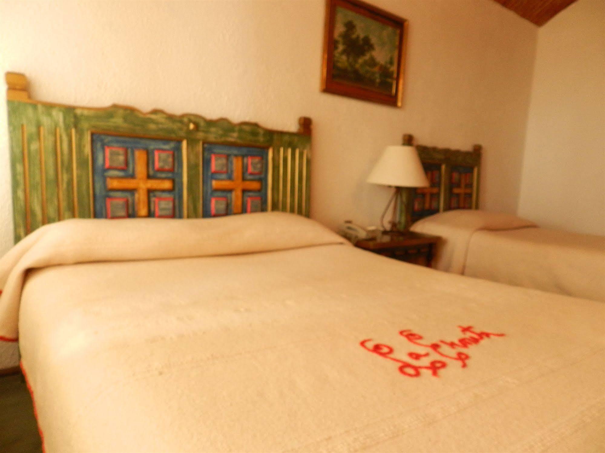 Hotel Posada La Ermita Сан Мигел де Аленде Екстериор снимка