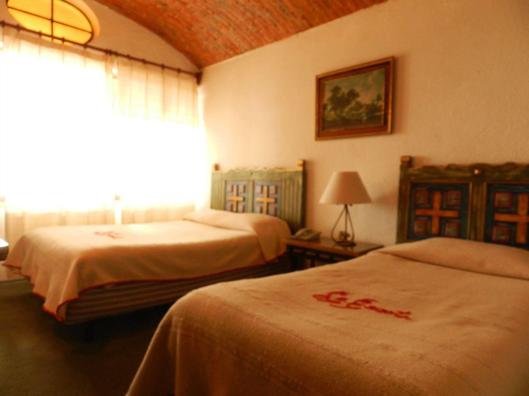 Hotel Posada La Ermita Сан Мигел де Аленде Екстериор снимка